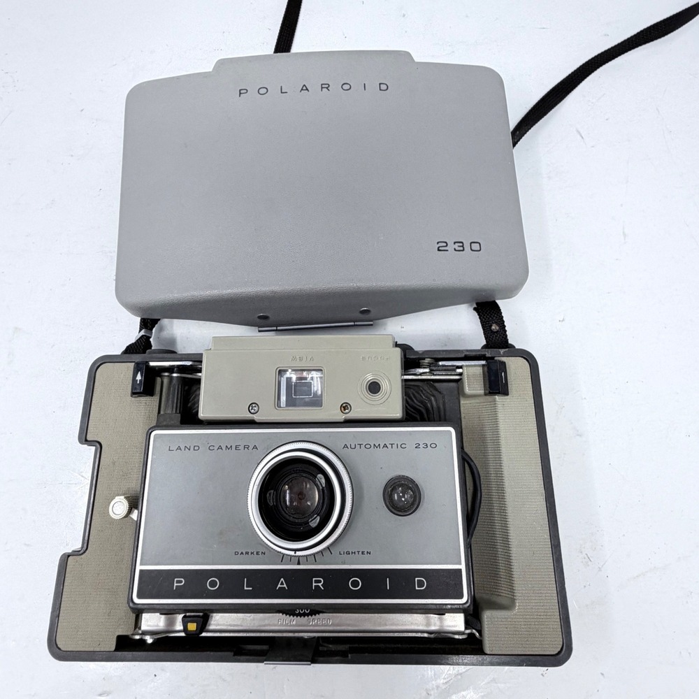 Vintage Polaroid Automatic 230 Land Camera Folding Instant Film w/ Cover Strap